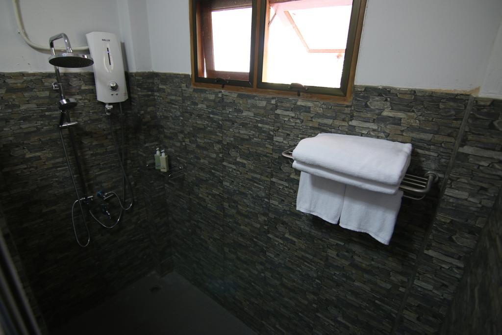 Little-Teak Homestay Chiang Mai Exterior photo